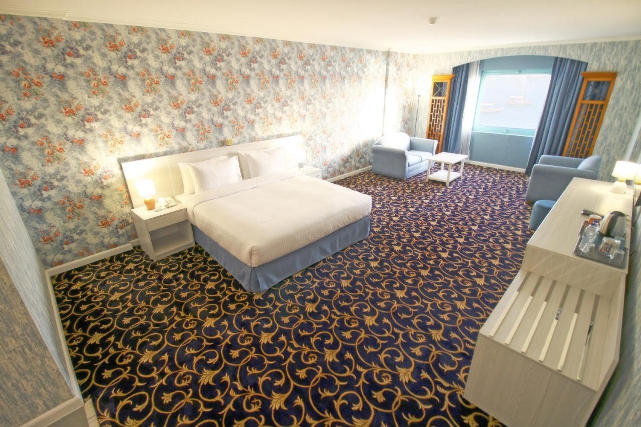 The George By Saffron, Creek 3* Дубай