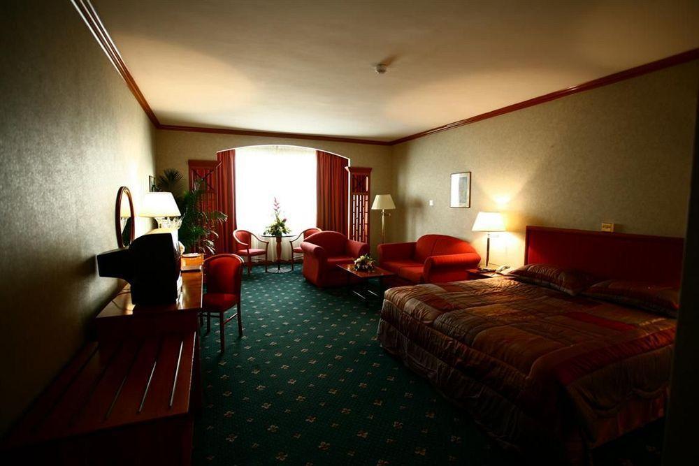 The George By Saffron, Creek 3* Дубай