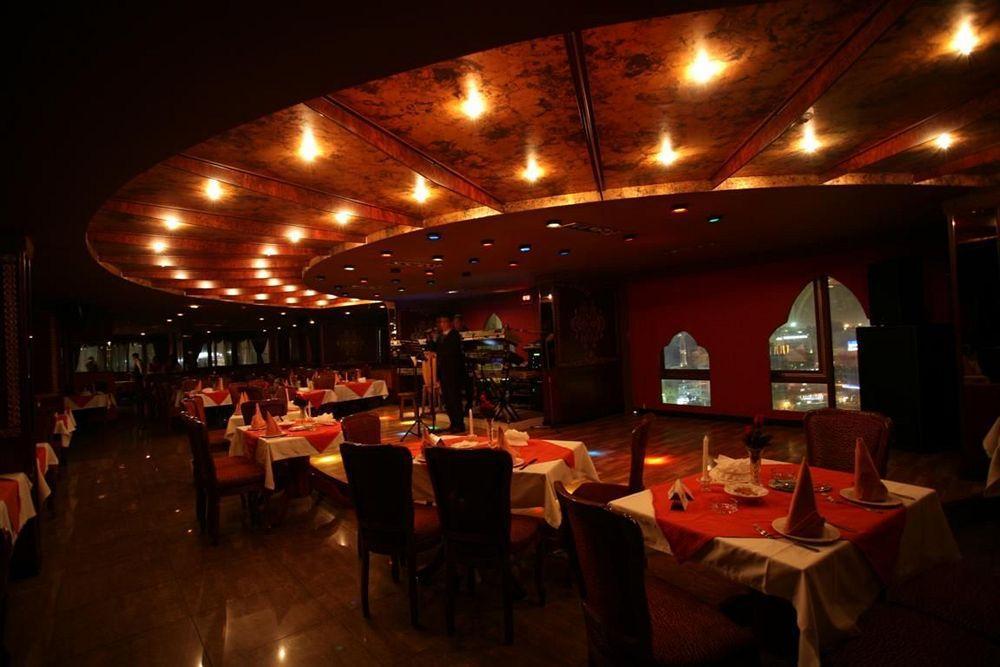 The George By Saffron, Creek Готель 3*