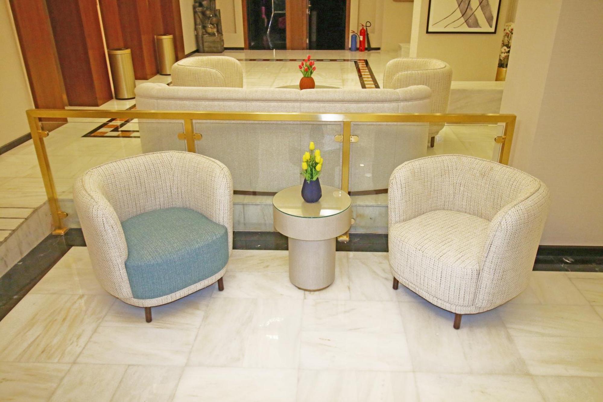 The George By Saffron, Creek Готель 3*