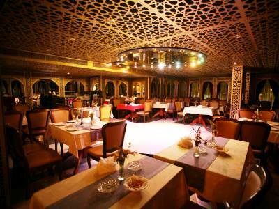 The George By Saffron, Creek Дубай