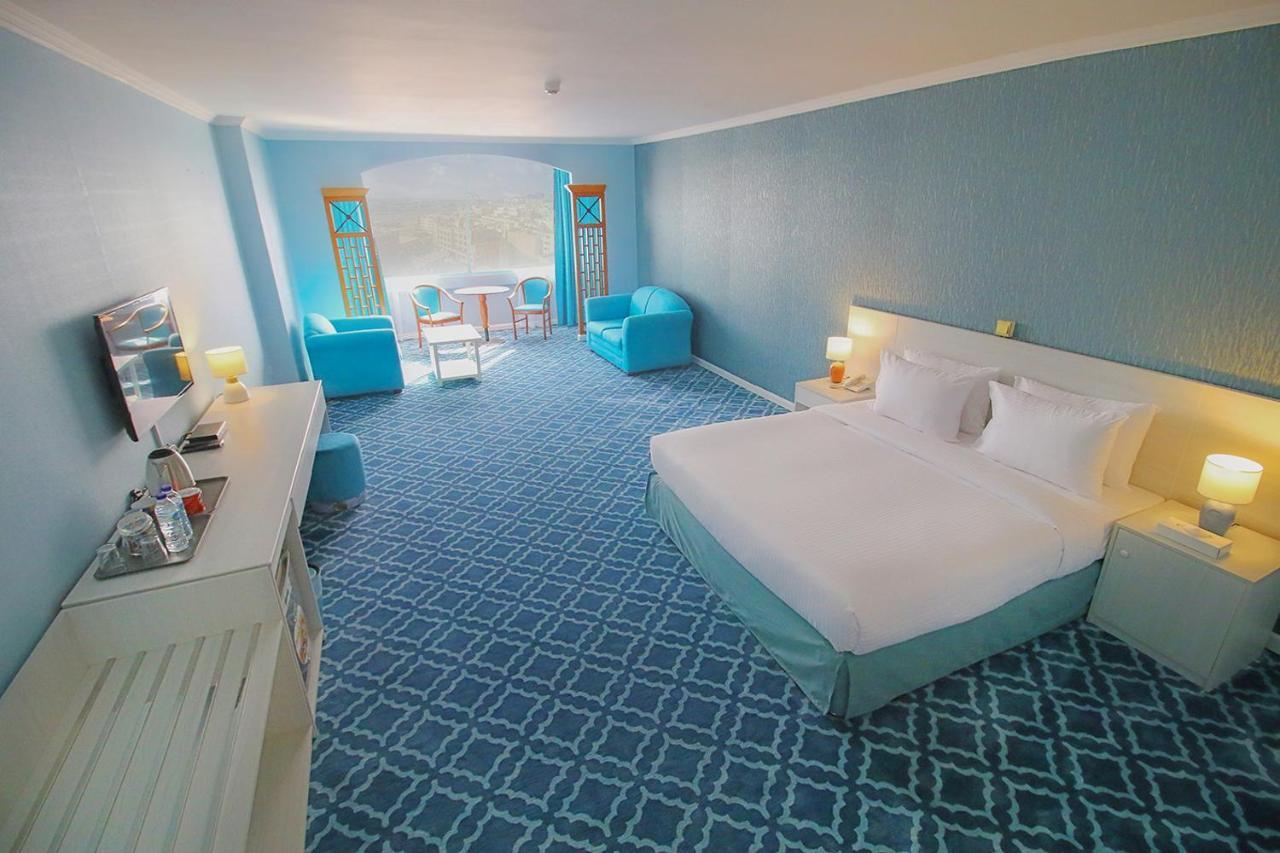 The George By Saffron, Creek 3* Дубай